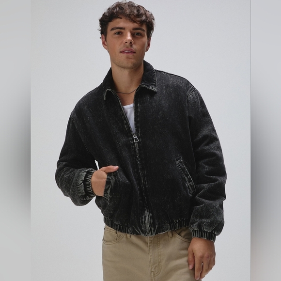 RSQ Mens Washed Cropped Denim Jacket - Picture 2 of 11